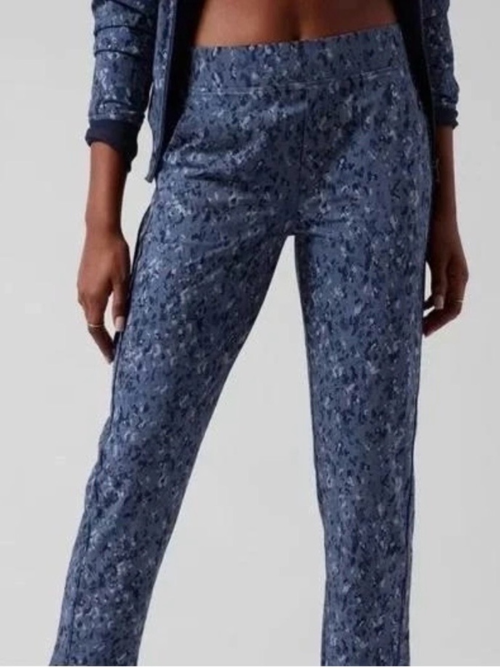 Athleta Brooklyn Blue Camo Pants – Worn Once – Size 8 - Worn Once